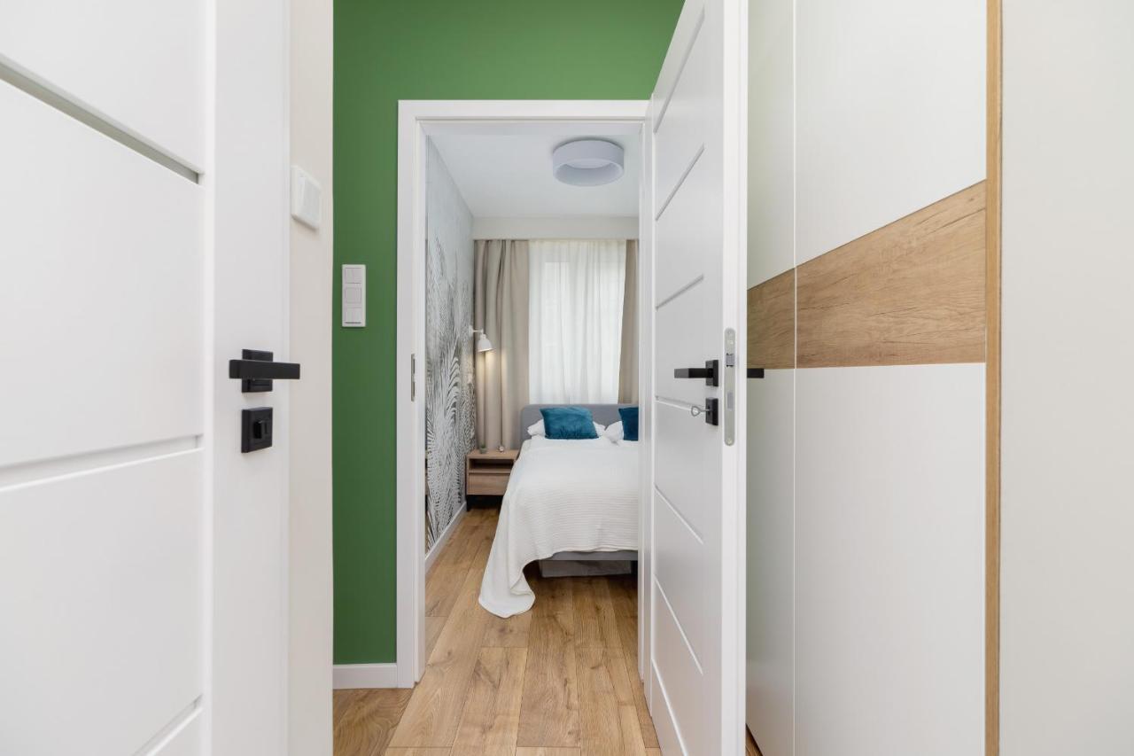 Modern Apartment On Lobzowska Street By Noclegi Renters Краків Екстер'єр фото